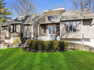 456 Shamona Cir, Downingtown, PA 19335