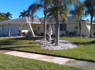 936 Adelphi Ct, Fort Myers, FL 33919