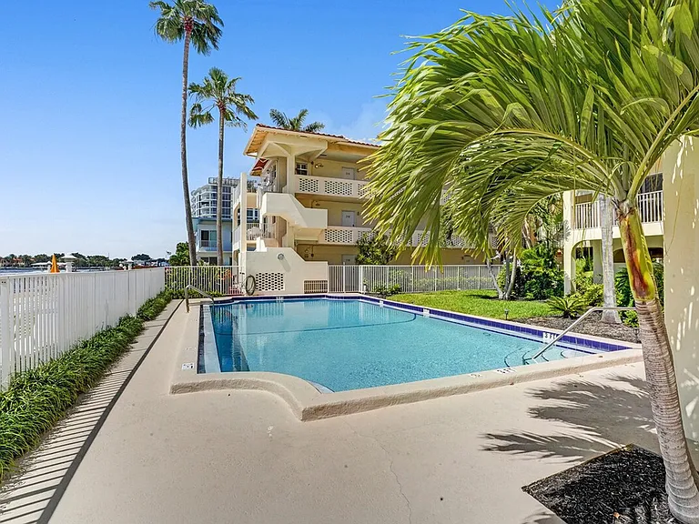 2908 Bayshore Dr #2-ID1541799P — Photo 16