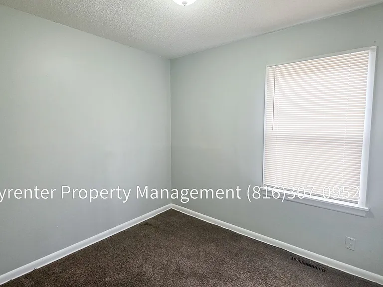 5614 Indiana Ave — Photo 8