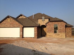 3708 Beckets Crown Ct, Mustang, OK 73064