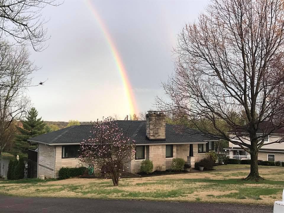 1st image of 2501 Knob Hill Dr