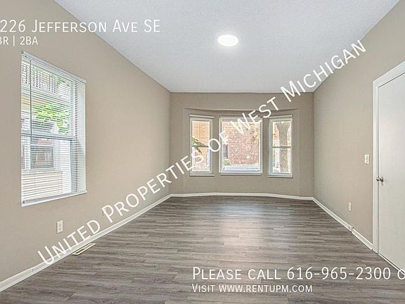 5th image of 1226 Jefferson Ave SE