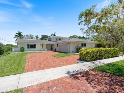 1961 NE 188th St, Miami, FL, 33179