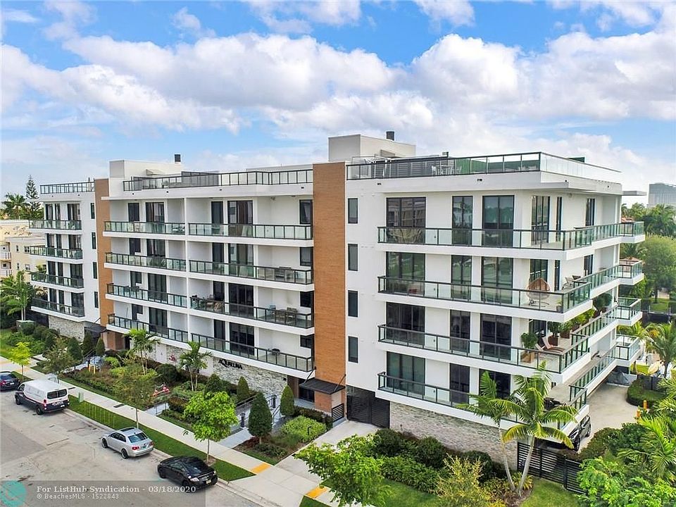 1st image of 30 Isle Of Venice Dr