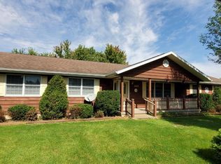 1508 W Mud Creek Rd, Oregon, IL 61061