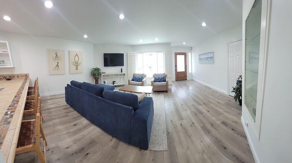 1st image of 734 Ensenada Ct