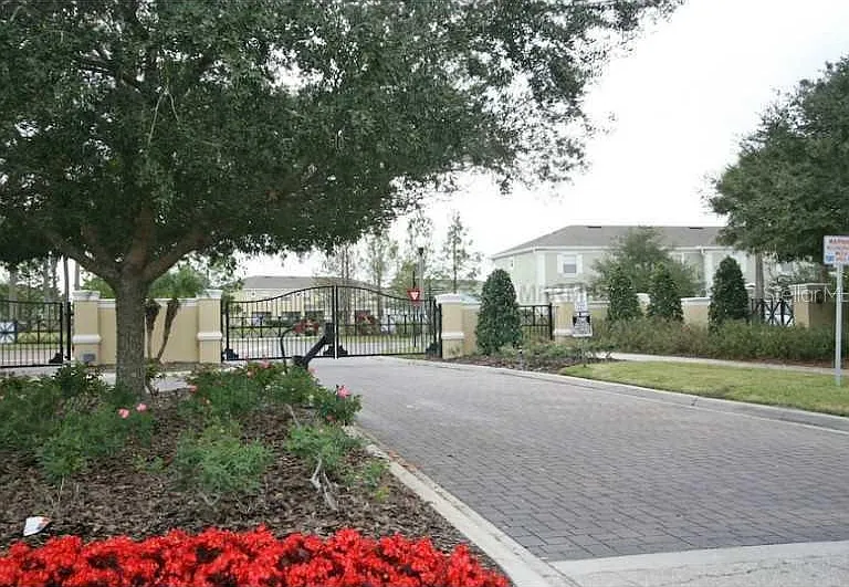 9381 Jasmine Flower Ln #9381 — Photo 3