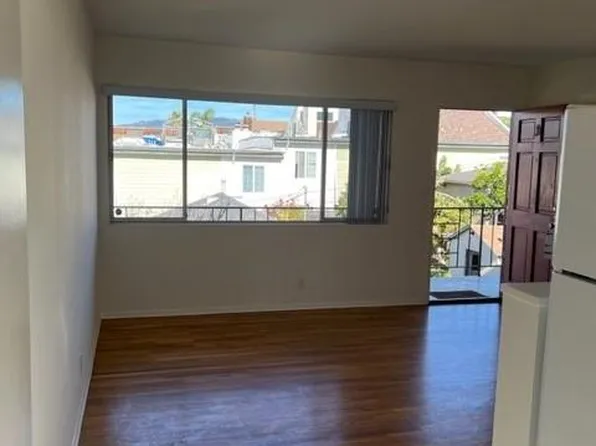 1849 11th St APT D, Santa Monica, CA 90404