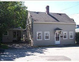 1st image of 51 Queen St