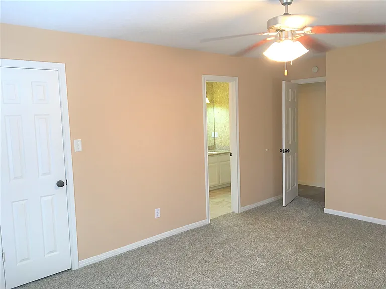 12944 Orion Ct — Photo 22