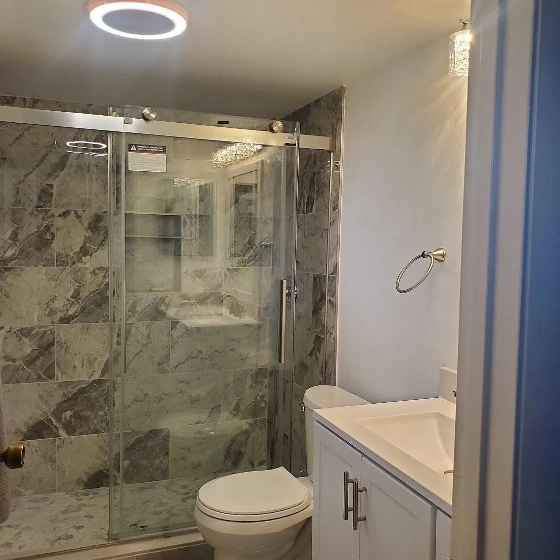 2 bed, 2.0 bath, 1041 sqft, $2,100 — Photo 3