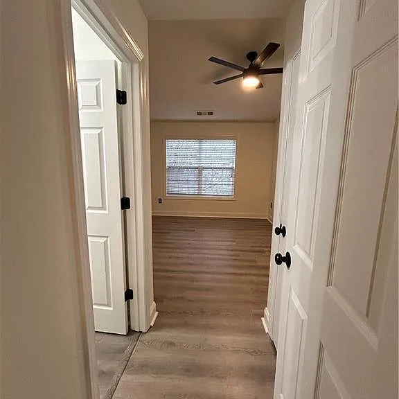 9051 Bayrose Cir — Photo 11