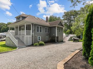 59 Sunset Ave, Westport, MA 02790