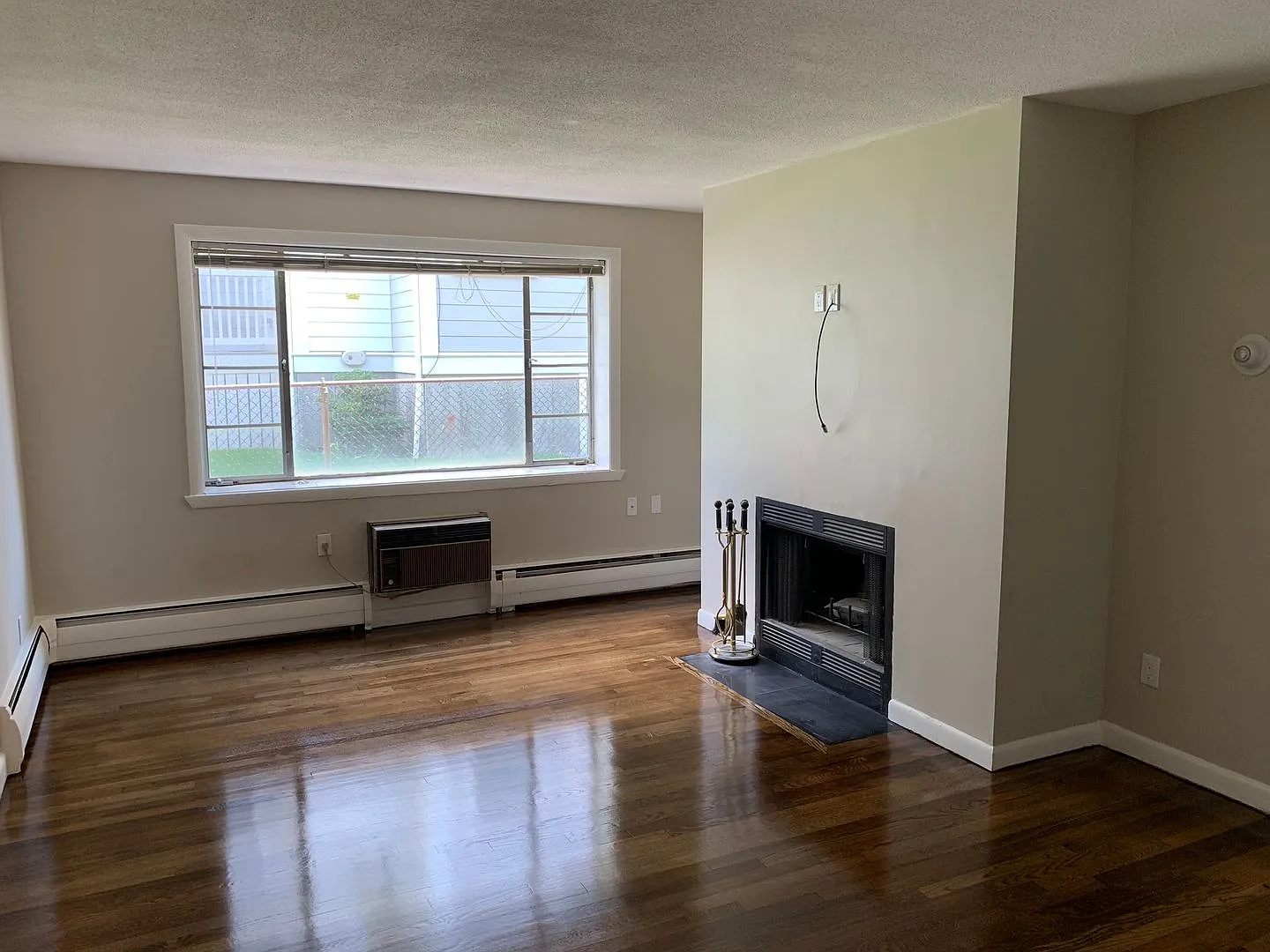 1-bed h&hw JP — Photo 2