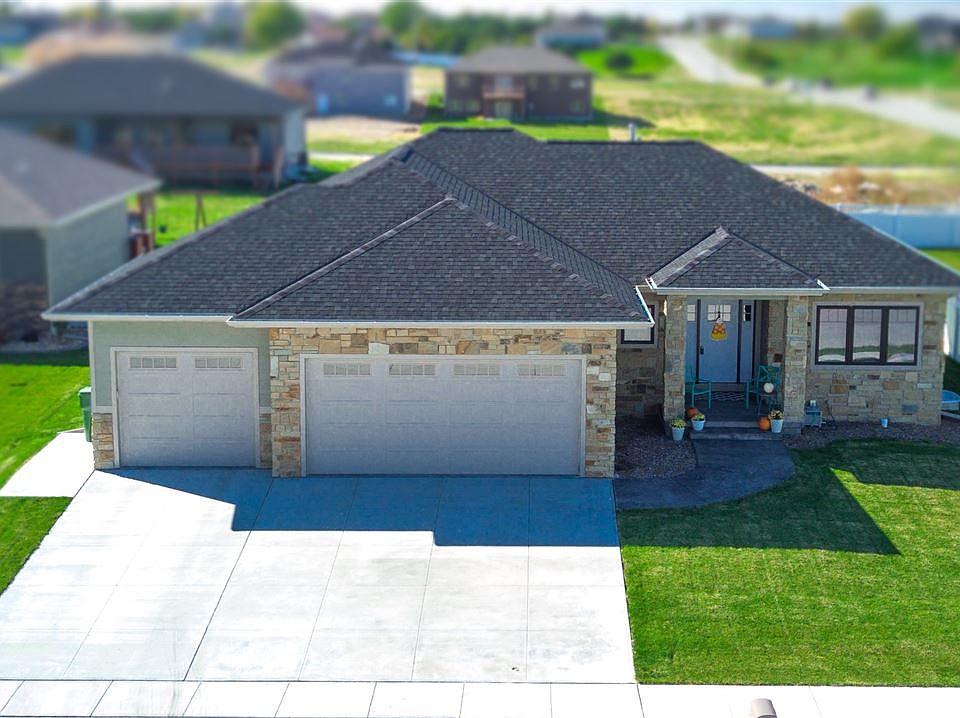 1st image of 4804 14th Avenue Pl