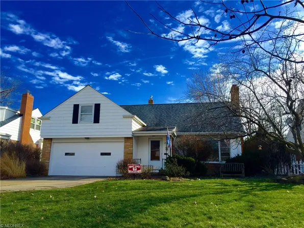 20351 Parklane Dr, Rocky River, OH 44116