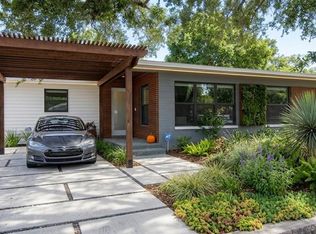 8702 Beverly Dr, Temple Terrace, FL 33617