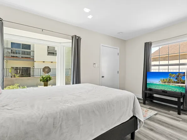 1165 Stanford St APT A, Santa Monica, CA 90403