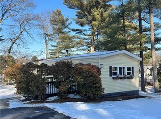 465 Gardiner Rd UNIT 60, Richmond, RI 02892