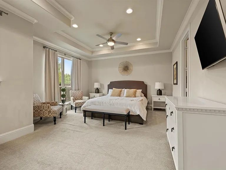 908 Lake Carillon Ln — Photo 31