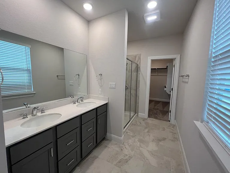 15501 Ellinger Dr — Photo 11