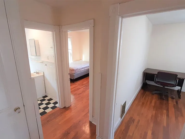 119-121 Prospect Street — Photo 21