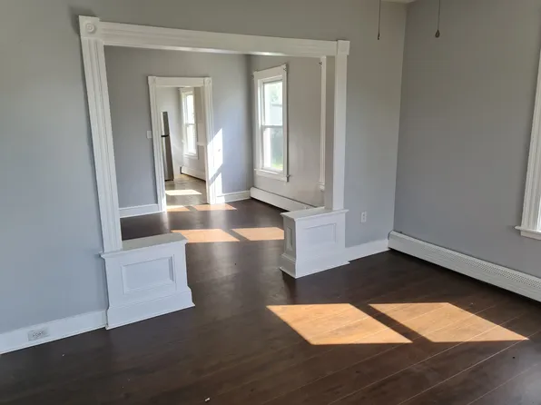 83 Lounsbury Ave, Waterbury, CT