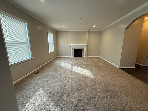 2384 Oakview Ct Photo 1