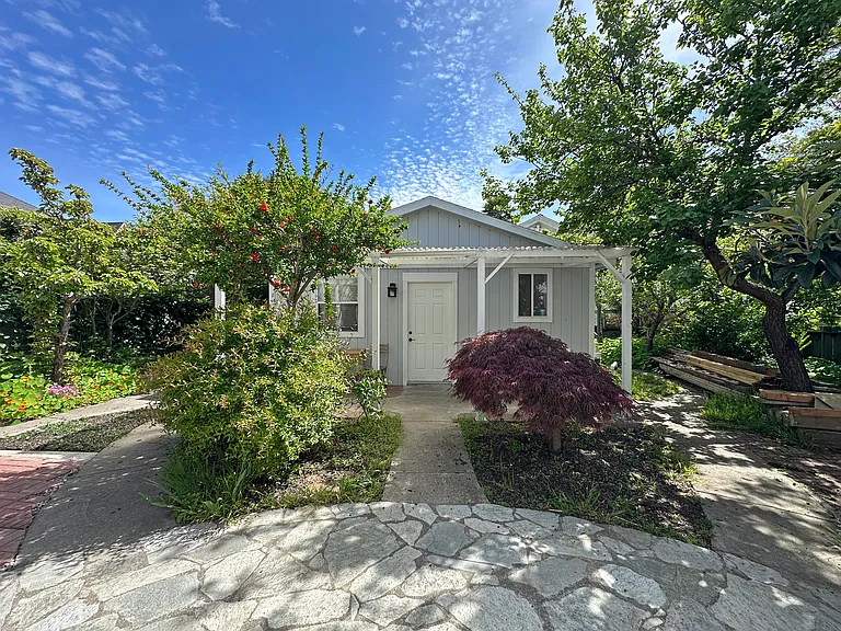 2338 Dwight Way #B — Photo 5