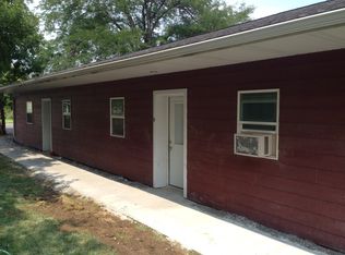 218 E 8th St #B, Lovell, WY 82431