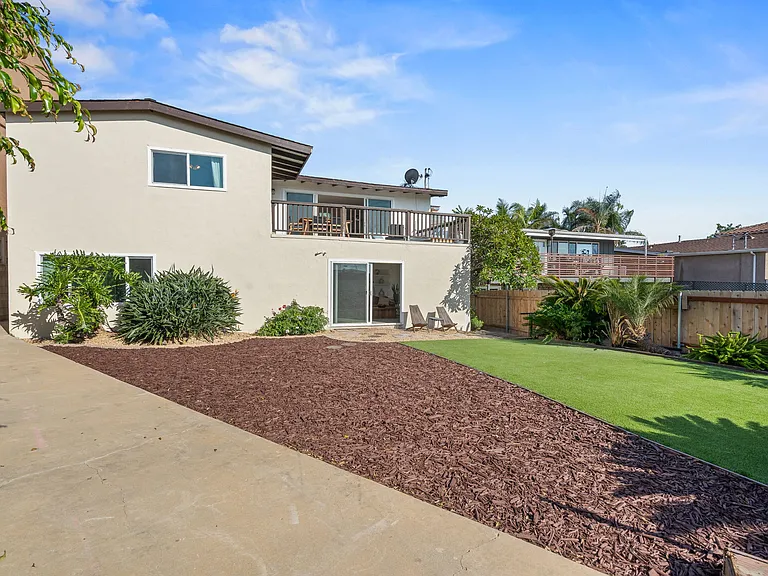 3640 Princeton Ave — Photo 36