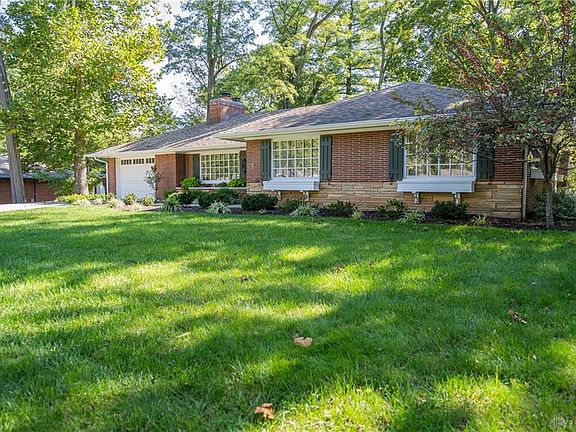 4th image of 3552 Lenox Dr