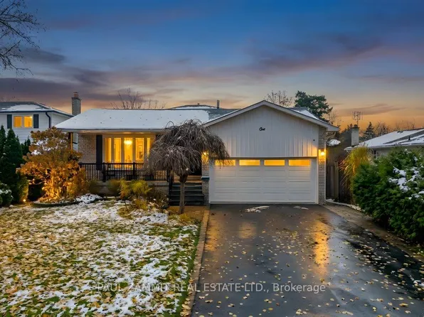 1 Banquo Rd, Markham, ON L3T 3G9