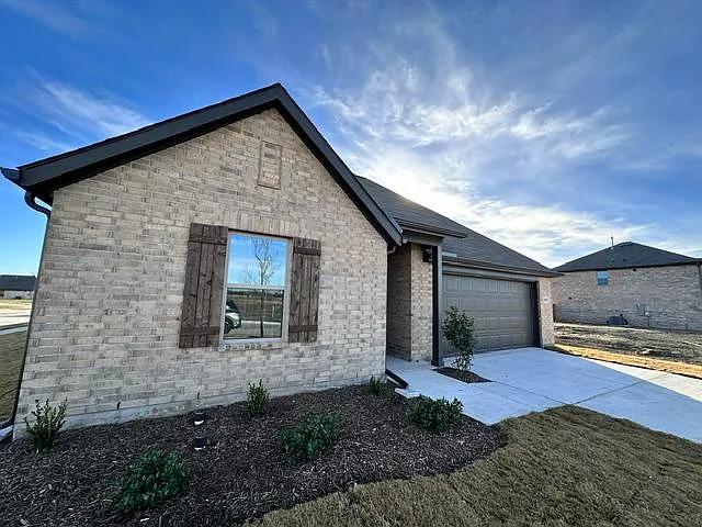 4 bed, 1798 sqft, $2,250 — Photo 2