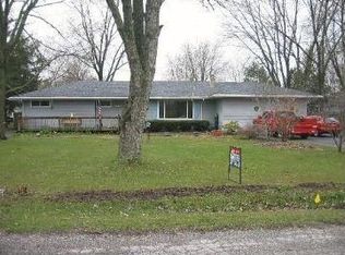 1907 S Calhoun St, Griffith, IN 46319