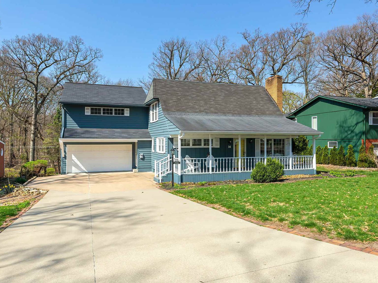 16 Woodley Rd Rock Island Il 61201 Zillow