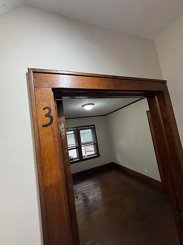 598 Blaine Ave #3 Photo 1