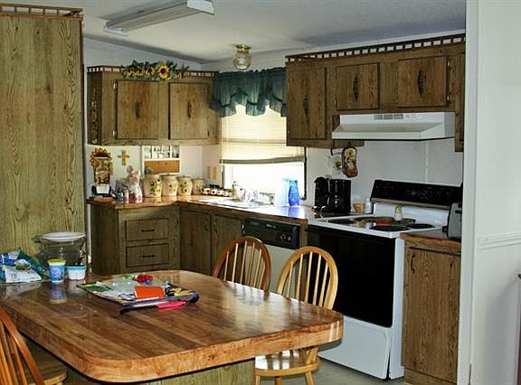 3rd image of 1503 County Road 107a