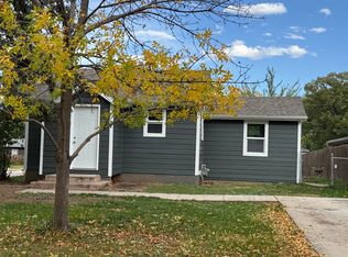 2004 Twin Elms Dr, Rapid City, SD 57702