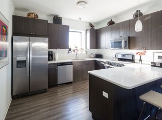 5427 N Broadway #2414172, Chicago, IL 60640