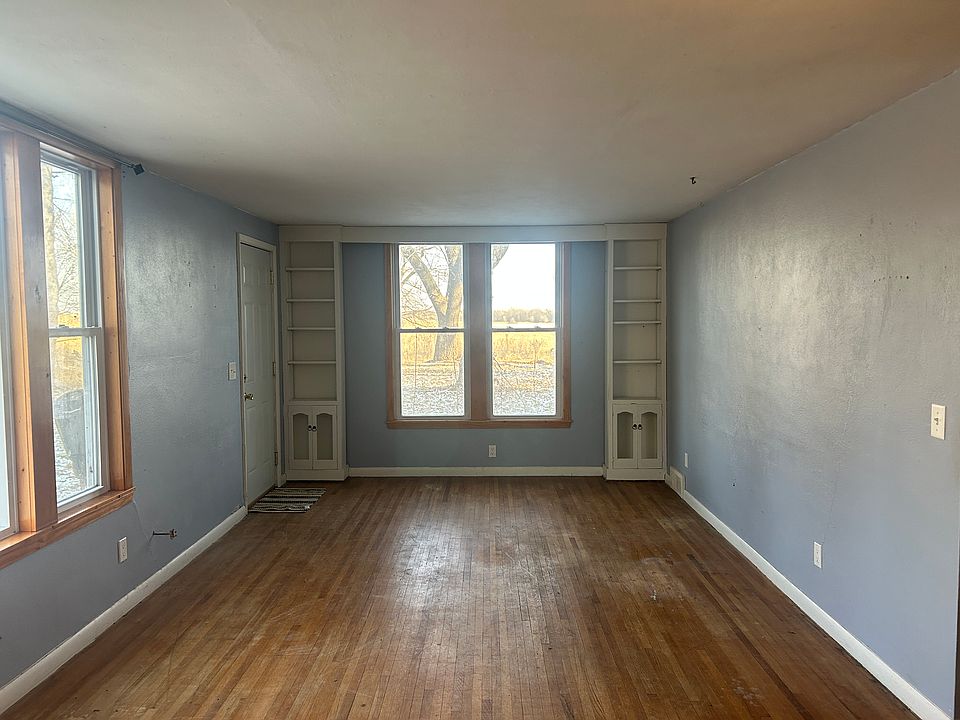 1st image of 308 N Blue Mound Ave