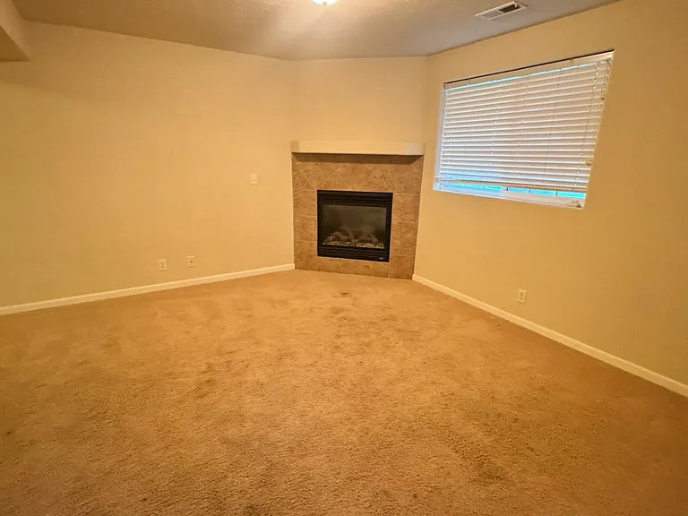 16860 Saratoga Cir — Photo 16