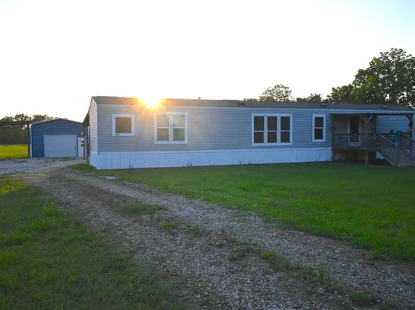 692 William Guillory Rd, Plaucheville, LA 71362