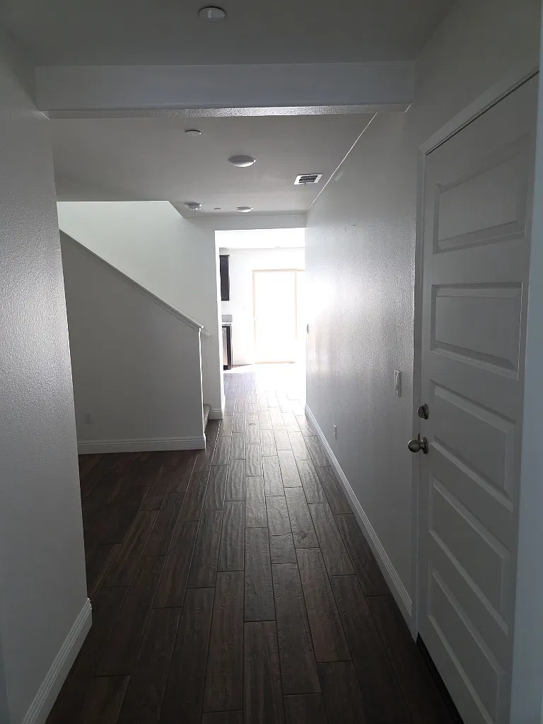 Lcl Rental: Stunning 4-Bedroom, 3-Bathroom Home In A Gated Community — Photo 4