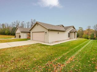 1032 N Buse St, Fergus Falls, MN 56537