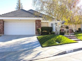 26024 Tourelle Pl, Santa Clarita, CA 91355