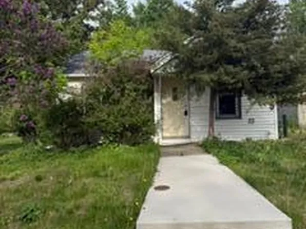 14 4th Ave SE, Dodge Center, MN 55927