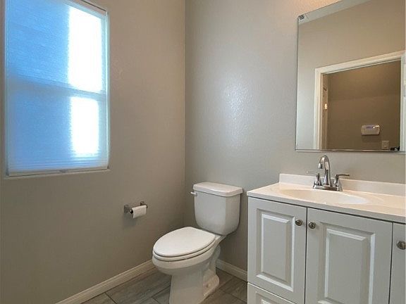 3rd image of 6898 Linda Creek Ct