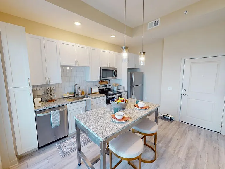 Unlock Culinary Potential: Enjoy a Fully-Equipped Kitchen